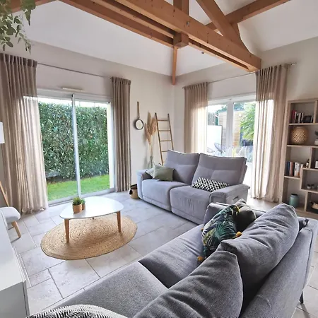Exclusivite - La Perle Bleue Holiday home *